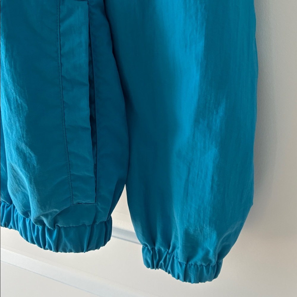 Universal Studios Retro Multicolor Windbreaker Jacket- Size Sm - Picture 5 of 6